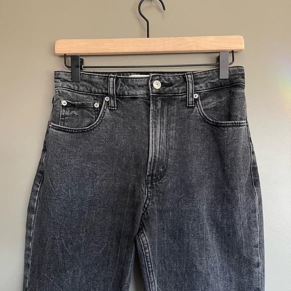Abercrombie & Fitch Curve Love High Rise Mom Jean Size 25 Black Grey Relaxed Fit - Picture 3 of 16